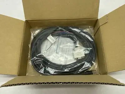 USED KEYENCE CONTROL CABLE NFPA79 COMPATIBLE, WITH D-SUB 9-PIN, 10M LENGTH