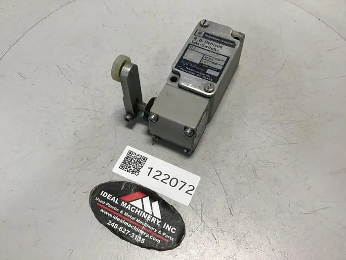 Used TELEMECANIQUE C3JK04 Relays & Switches Michigan US | Ideal Machinery #598007