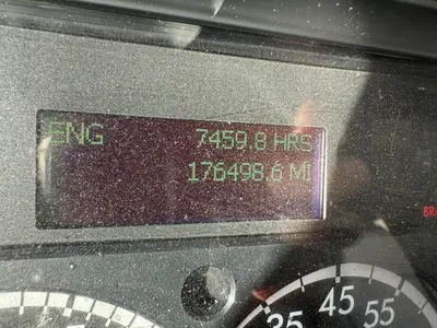 USED 2020 FREIGHTLINER M2 106