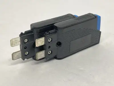 Used Morsettitalia Thermal Circuit Breaker 1-Pole 6A 250VAC 72VDC LOT OF 2 Circuit Breakers Michigan US | Maverick Industrial Sales #1394553