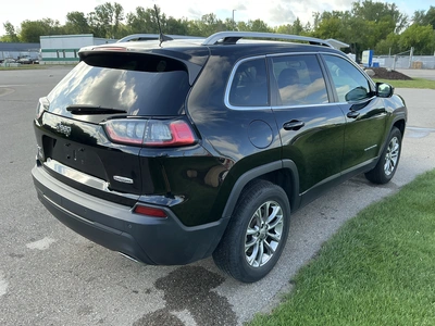 USED 2019 JEEP CHEROKEE