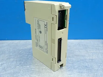 USED OMRON C200HOD219