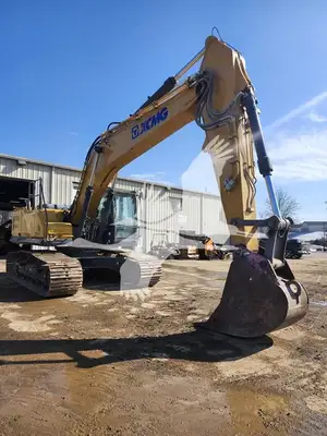 USED 2023 XCMG XE300U