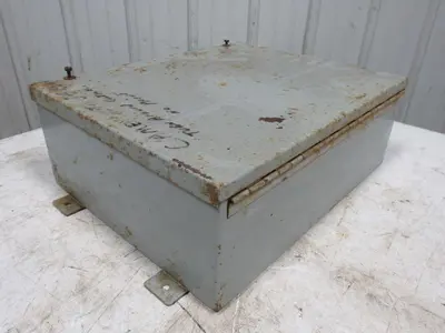 Hoffman Hinged Door Wall Mounted Electrical Enclosure 20"X16"X7"