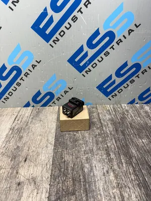 KEYENCE SR-752 Electrical/PLC/Automation | ESS Industrial Equipment Sales (1)