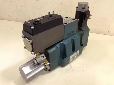 USED BOSCH 0 811 404 208
