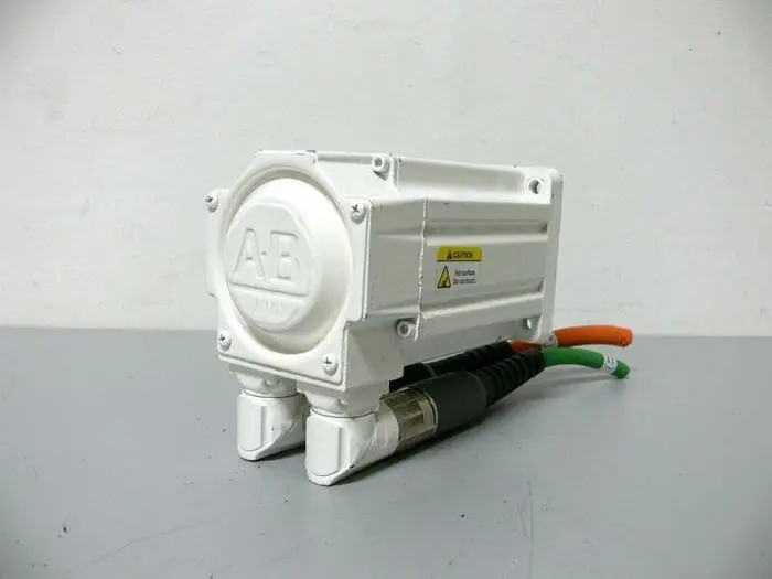Used ALLEN BRADLEY MPF-B310P-MJ74BA KINETIX BRUSHLESS AC SERVO MOTOR 460V 5000 RPM Motors (misc) California US | Equipment Lab #485356