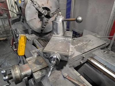 Hwacheon Manual Lathe Apprx. 20" 3-Jaw Chuck, Apprx. 76" distance between centers, , Apprx. 24-26"