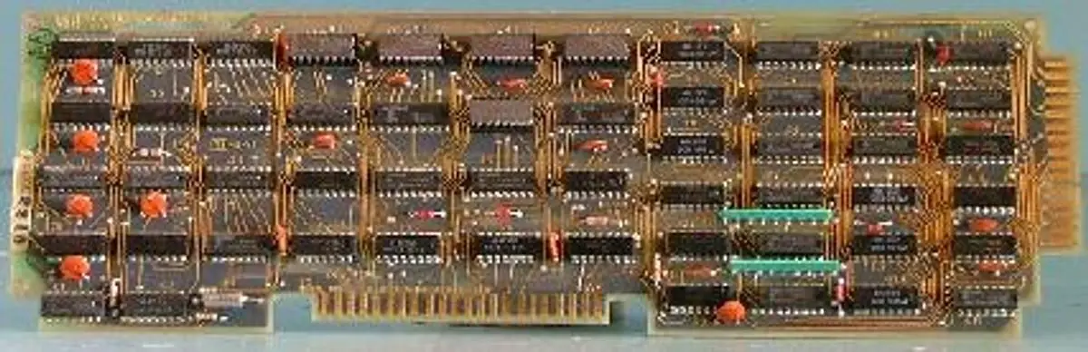 QTY. 1. HEWLETT PACKARD GRAPHICS M CONTROLLER BOAR...