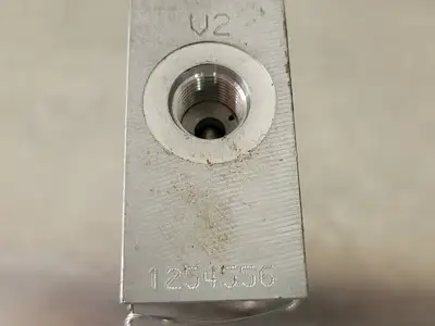 USED INTEGRATED HYDRAULICS 401AA00078A