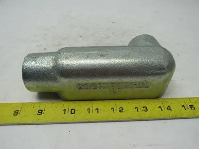 OZ Gedney LL-100 Conduit Body Thread Size 1" Iron Style L  Lot of 6