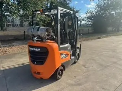 NEW 2023 DOOSAN GC30S