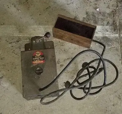 USED ROCKFORD POWER GRIP DEMAGNITIZING CHUCK