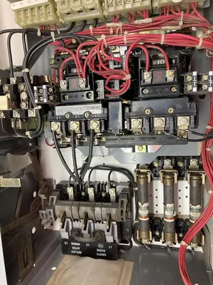 USED ALLEN BRADLEY 2106B-BDB-1-4RR-6X-24R-79U-901