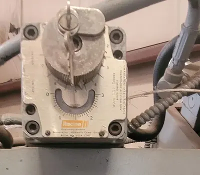 USED APPLETON AUTOMATIC TUBE CUTTER  MODEL 10 APPLETON AUTOMATIC TUBE CUTTER  MODEL 10