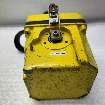 USED AEMC 05L 23012Dv