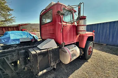 Used 1975 MACK R600 Cab Chassis trucks Pennsylvania US | Proxy Equipment #1385106