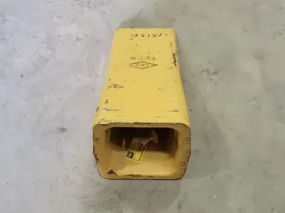 NEW CATERPILLAR 9W-8452
