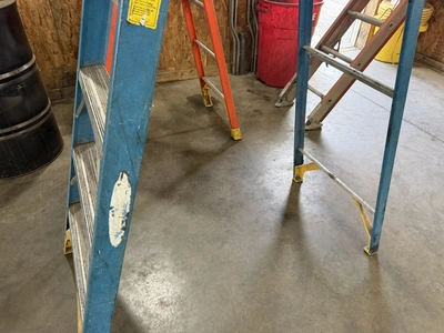 Used _UNKNOWN_ _UNKNOWN_ Ladders Indiana US | Miedema Asset Management Group #1414793