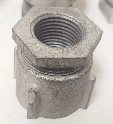 🔥10 PCS NEW CROUSE-HINDS 3 PIECE MALLEABLE IRON CONDUIT COUPLINGS NOS 1/2"