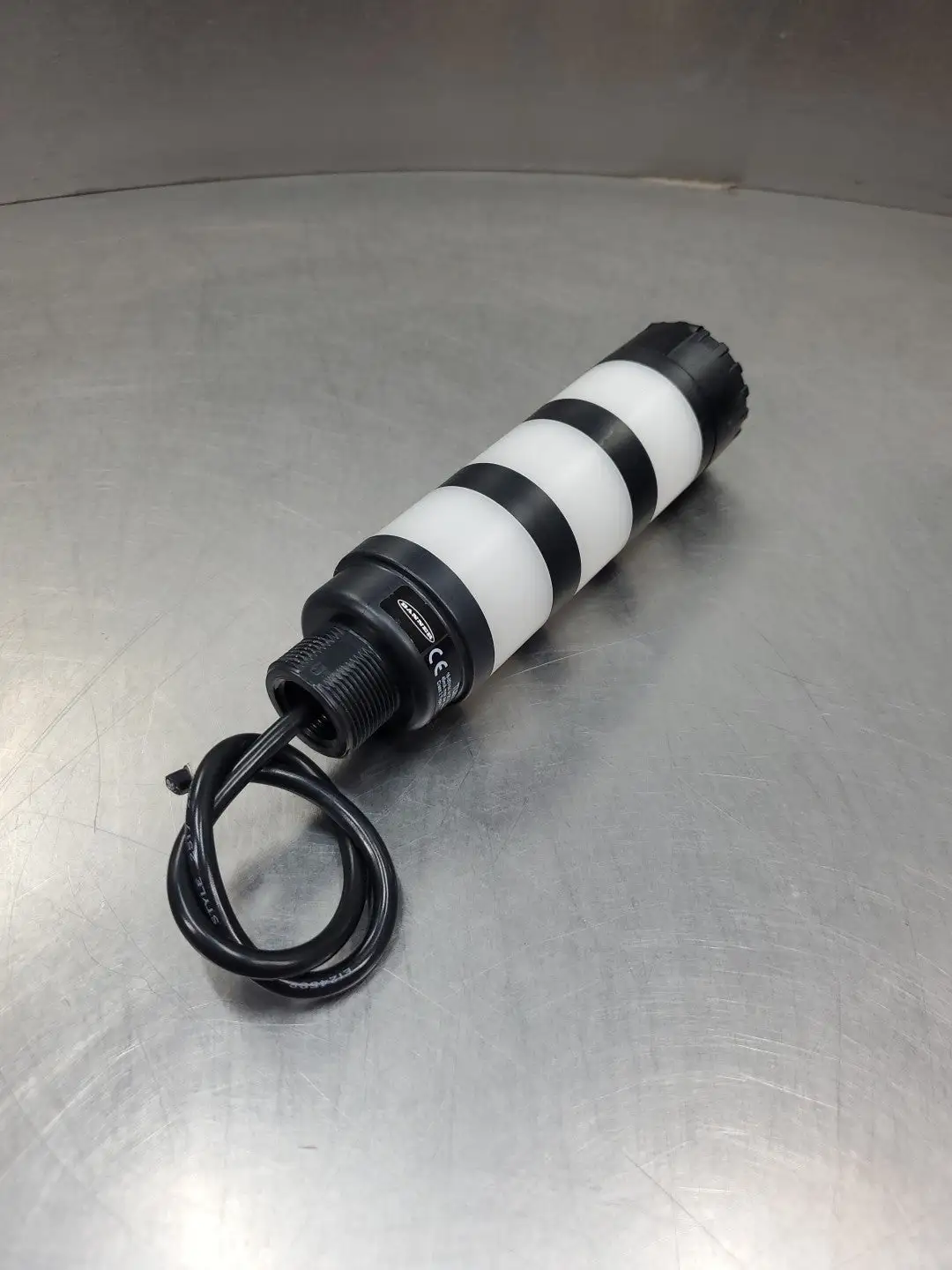 Banner TL50GYRA Color Light Indicator Bar, 18-30VDC. 5D-16