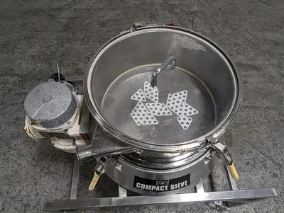 Russel Finex model 17240 22" diameter single deck sifter