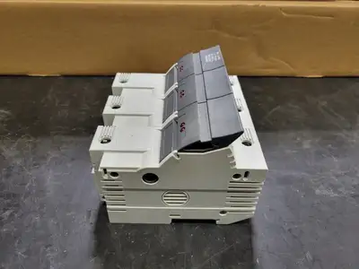 NEW ALLEN-BRADLEY 1492-FB3J60-L