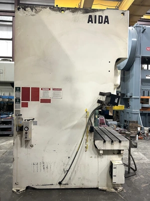 USED 2010 AIDA PRESSES AIDA NC1-2000(1)E PRESS