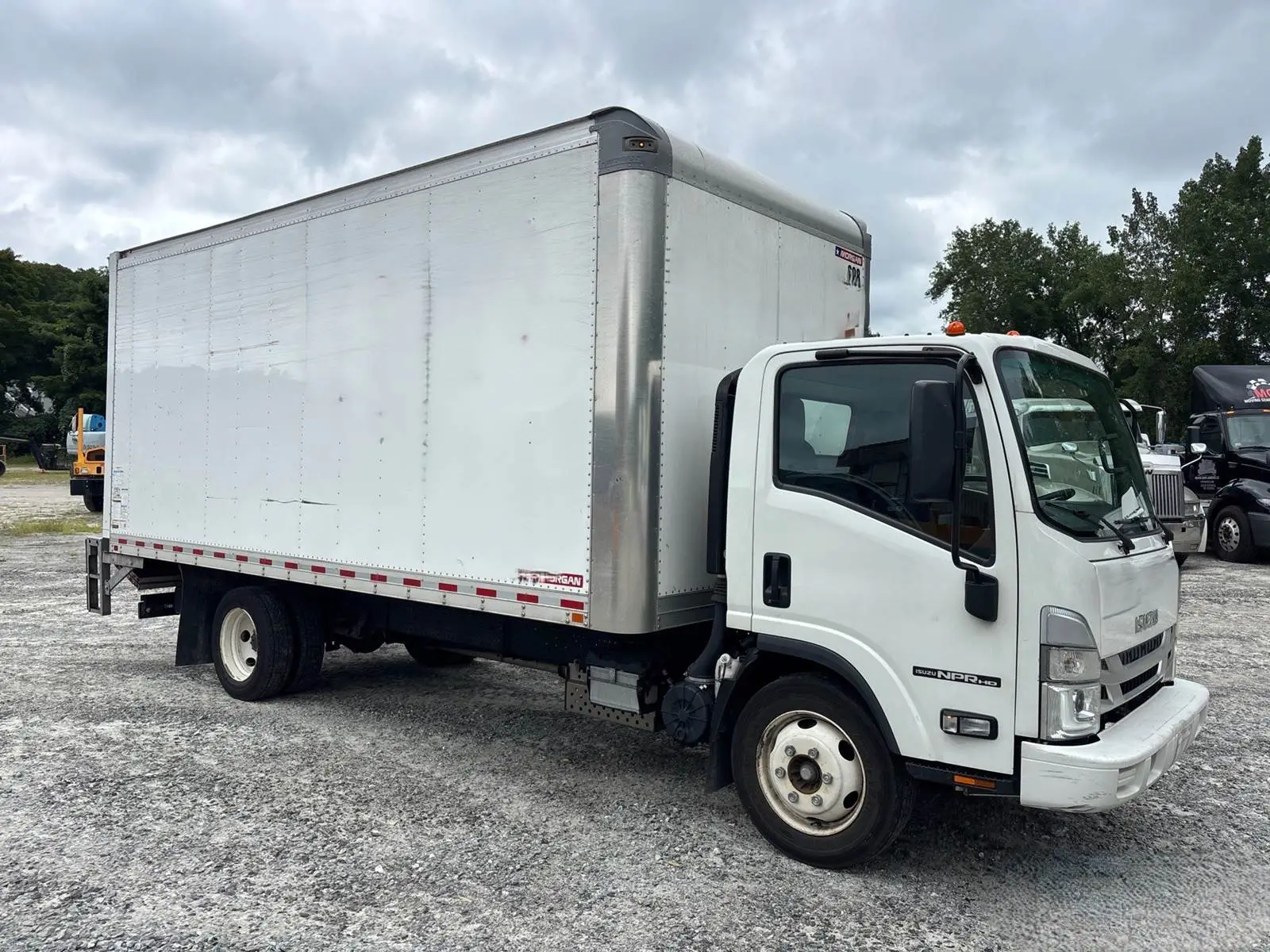 Used 2024 ISUZU NPR HD Box trucks Florida US | Truck and Van Outlet #1509183