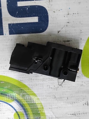 NEW TELEMECANIQUE PS1E28102J