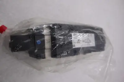 SMC VSS8-10-FG-S-3Z-V1 / VSS810FGS3ZV1 (NEW) STOCK K-2478