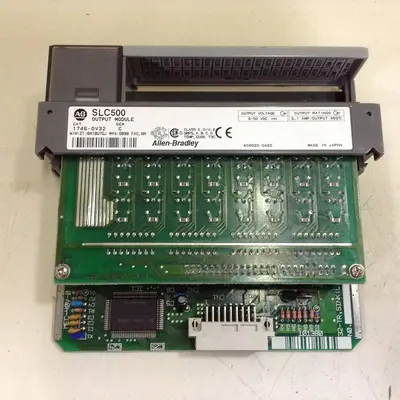 USED ALLEN BRADLEY 1746-OV32 SER C