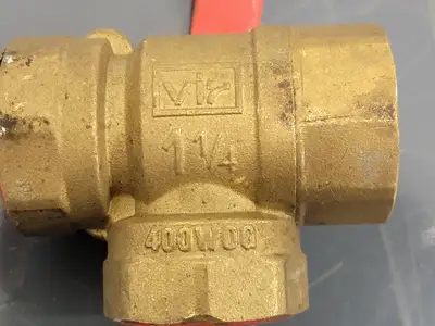 1-1/4", 400 WOG, Bronze, Three-Way Ball Valve, B-3L
