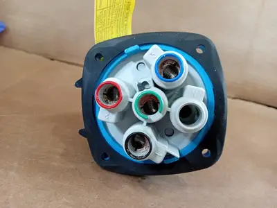 NEW MELTRIC 33-68183-C-K14-338
