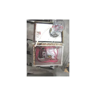 USED PHOTOHELIC GAUGE WITH ENCLOSURE