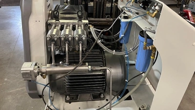 USED 1900 FLOW INTENSIFIER PUMP
