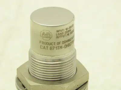 Allen Bradley 871TM-DH8CP18-N4 Proximity Sensor Inductive 10-30vdc 200mA 18mm OD