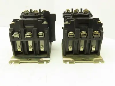 Allen Bradley 500FL-AOD93 Motor Starter Lighting Contactor 600V 3Ph 20A Lot of 5