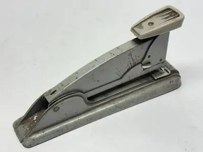 Used Swingline Speed Staple 4 Staplers Michigan US | Maverick Industrial Sales #1467968