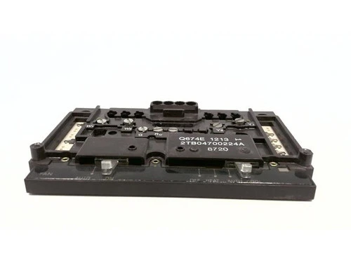 Honeywell Q674E1213 Thermostat Subbase [New]