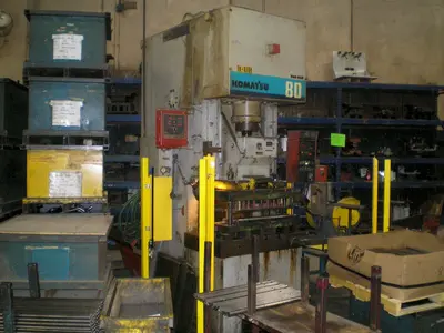 USED 1995 KOMATSU BS80H-VS-3