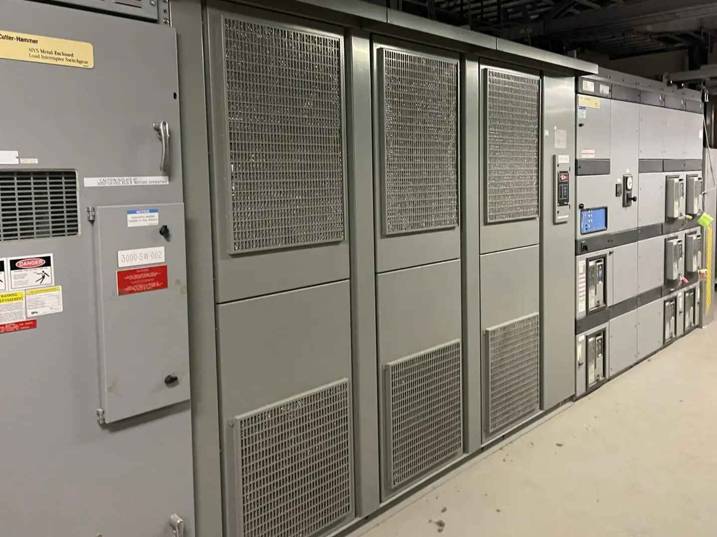 3000 kVA Transformer 4160V Pri. 600Y/347V Sec.