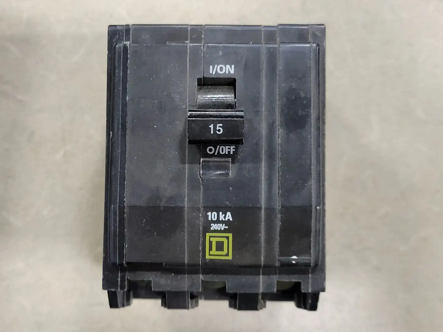 Used SQUARE D QO315 Switchgears British Columbia CA | Lenmark #242327
