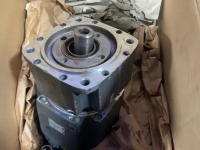 USED SIEMENS 1FK70832AH711CH2