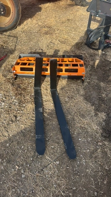 Pallet Fork	Landhonor	2025	Unused	PF-11-3500G