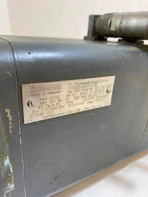 USED Siemens 1 FT5073-0AC71-1-Z