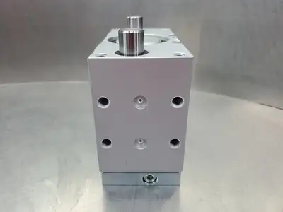 Festo DFM-63-50-P-A-KF (170954) p max 10bar Pneumatic Manifold. 6D