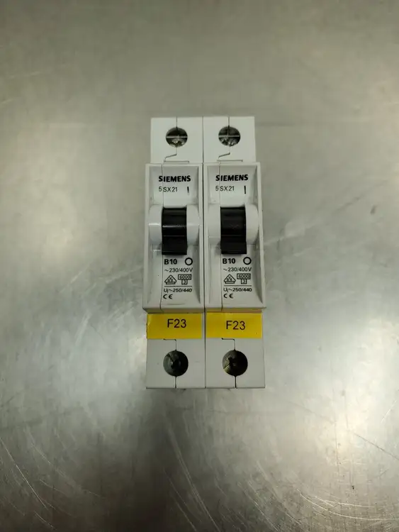Used Siemens 5SX21 B10 Single-Pole Breaker, 230/400V, Lot of 2 Circuit Breakers | Palmetto Automation #1150587