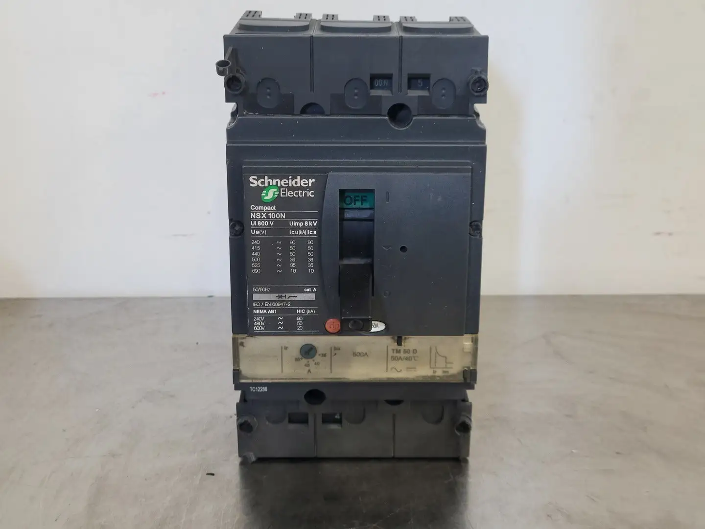 Used SCHNEIDER ELECTRIC NSX100-160-250-F/N/H/NA Switchgears British Columbia CA | Lenmark #241737
