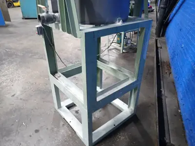 25" X 28" Mixer